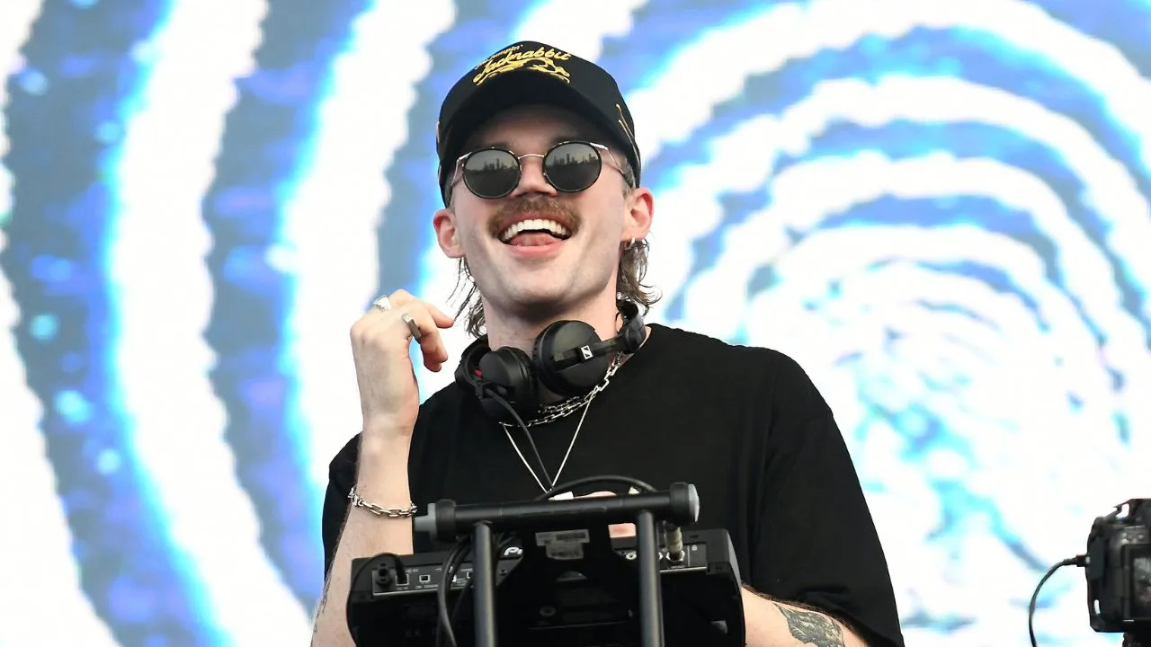 Dom Dolla performs during Lollapalooza at Grant Park