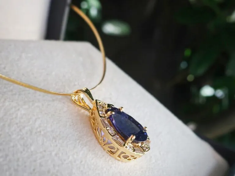 Pendant--768x576.webp