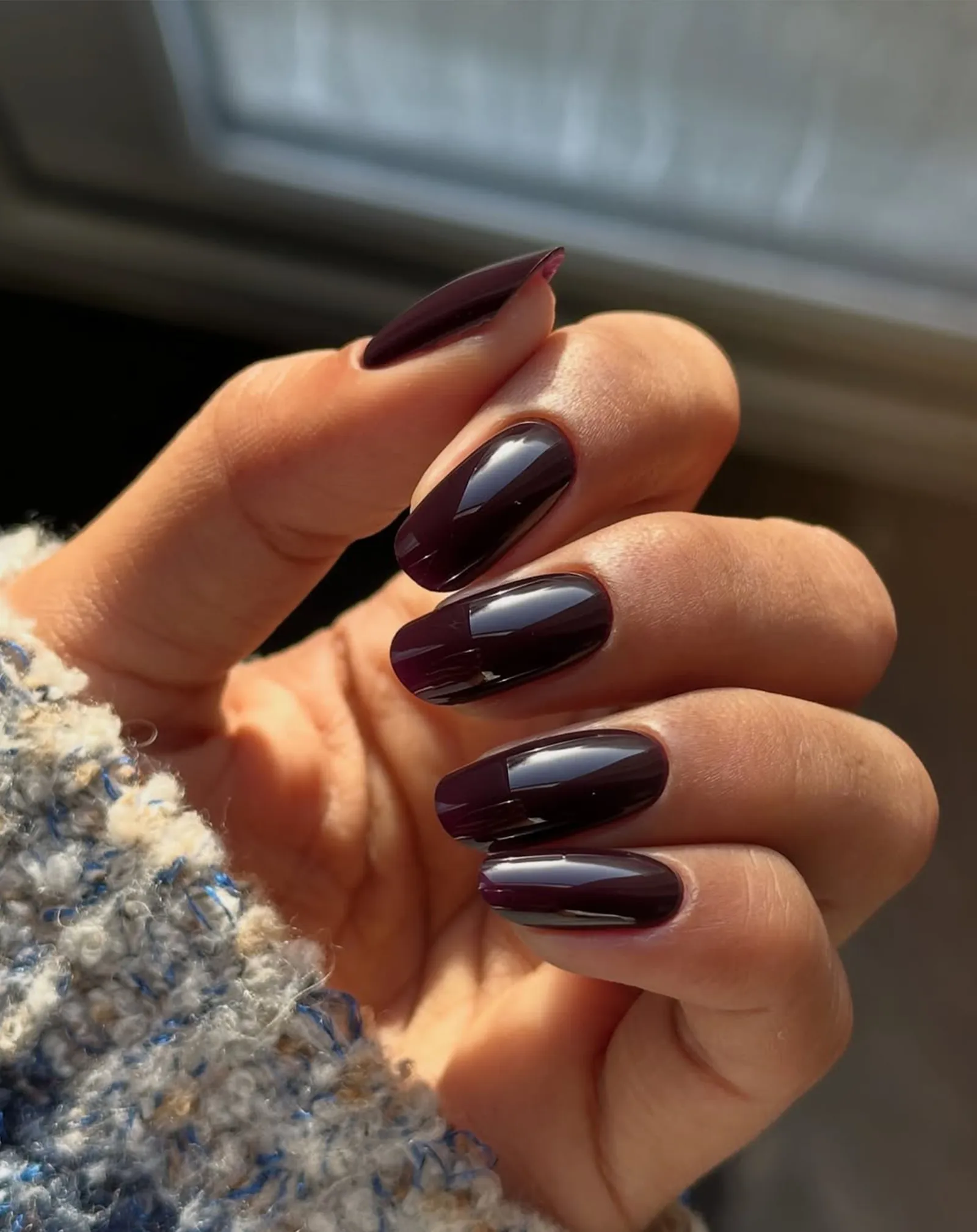 Dark Wine Red-Purples_0000_Courtesy of @nailsby.prachi.webp