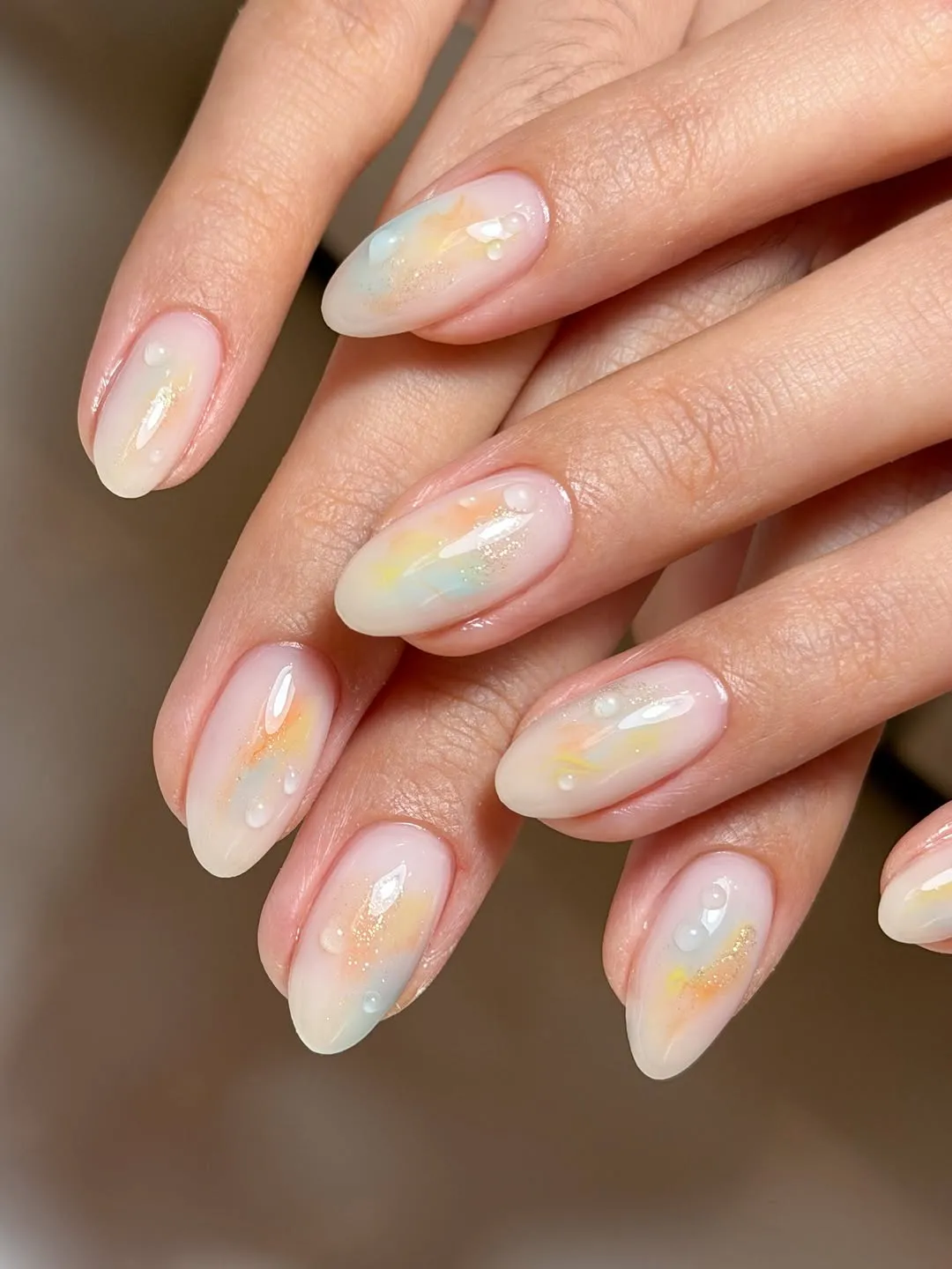 Courtesy of @friskynails.webp