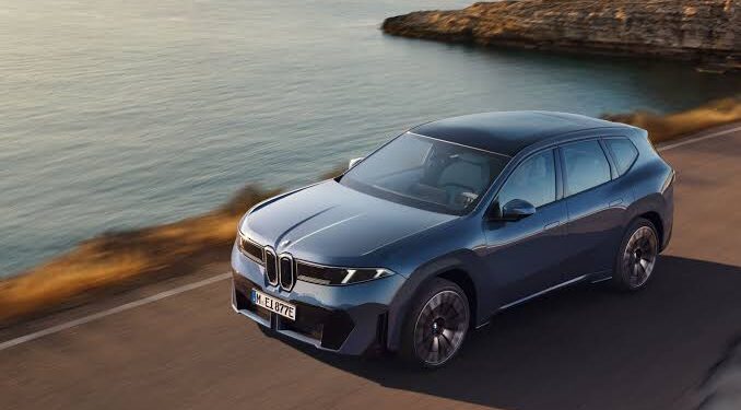 carro-eletrico-da-bmw-que-fez-fabrica-europeia-operar-2-678x375.jpg